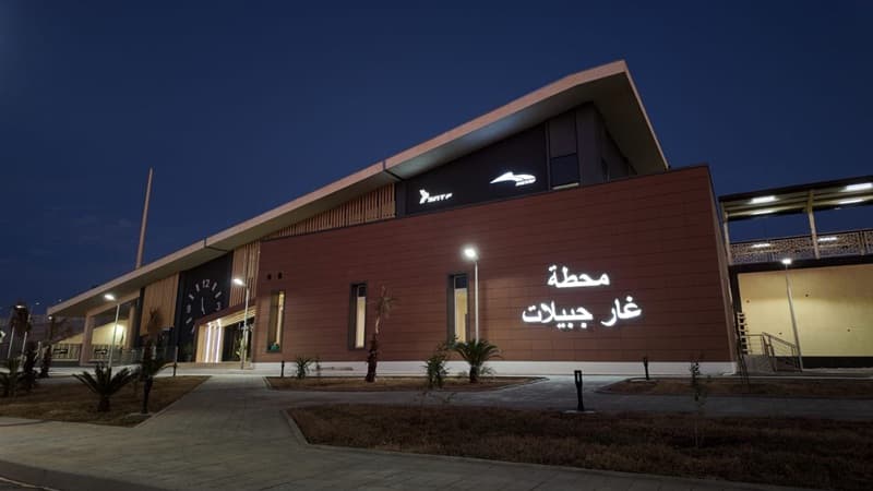 Algeria inaugurates the new Béchar–Tindouf–Gara Djebilet railway line - Gallery image 1